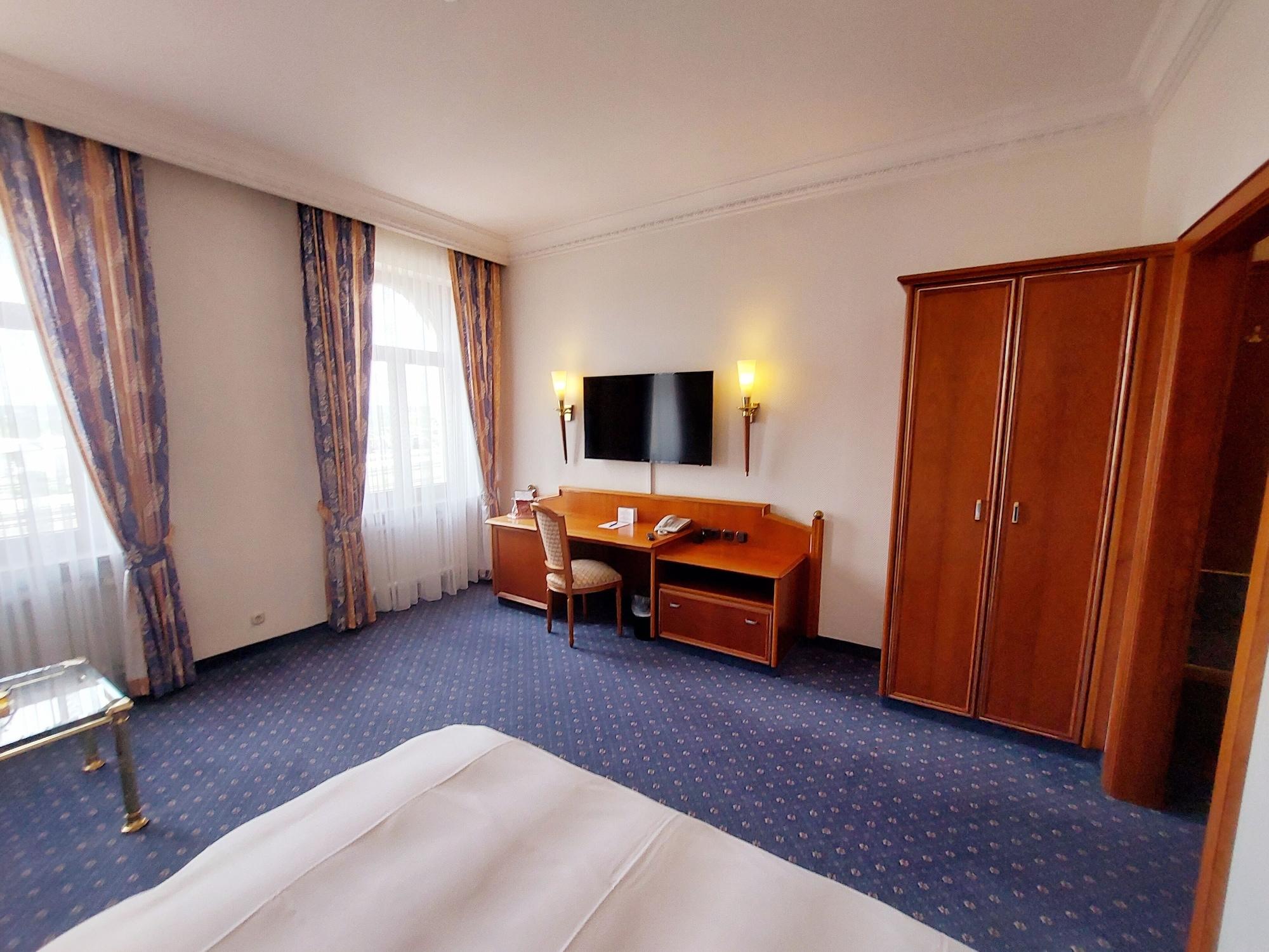 Hotel Bayerischer Hof