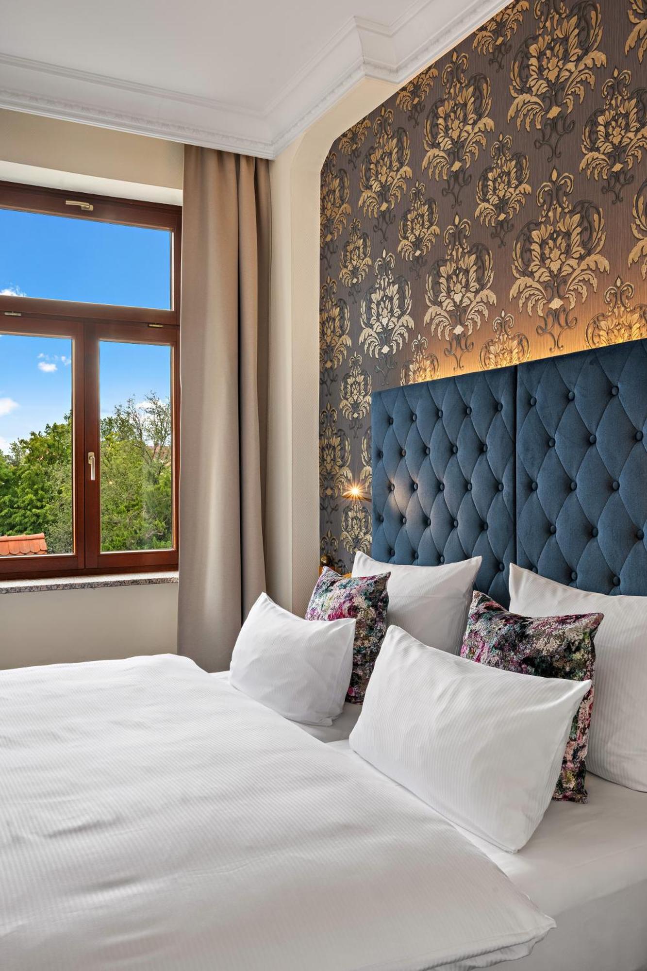 Bayerischer Hof Hotel