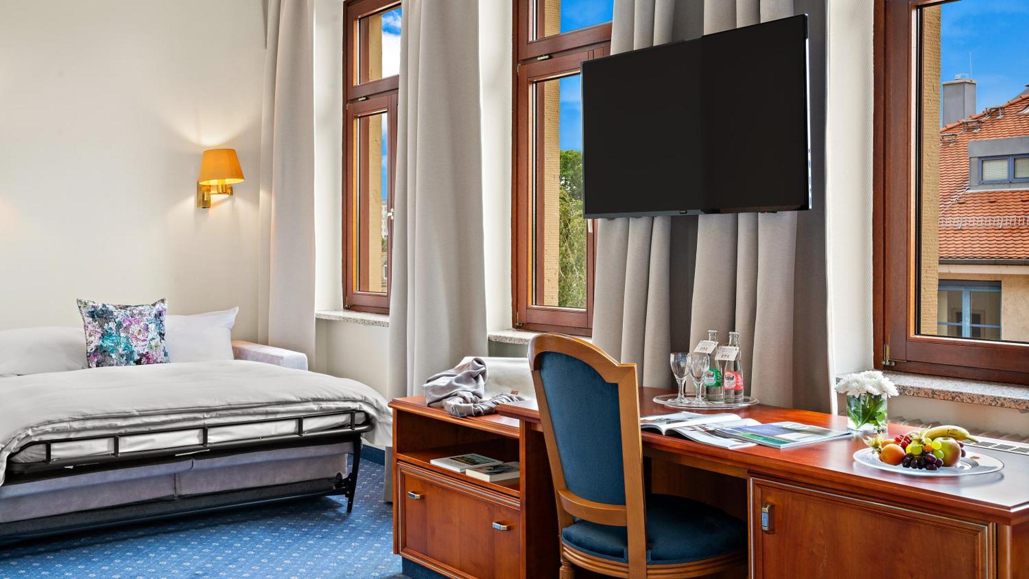 Bayerischer Hof Hotel